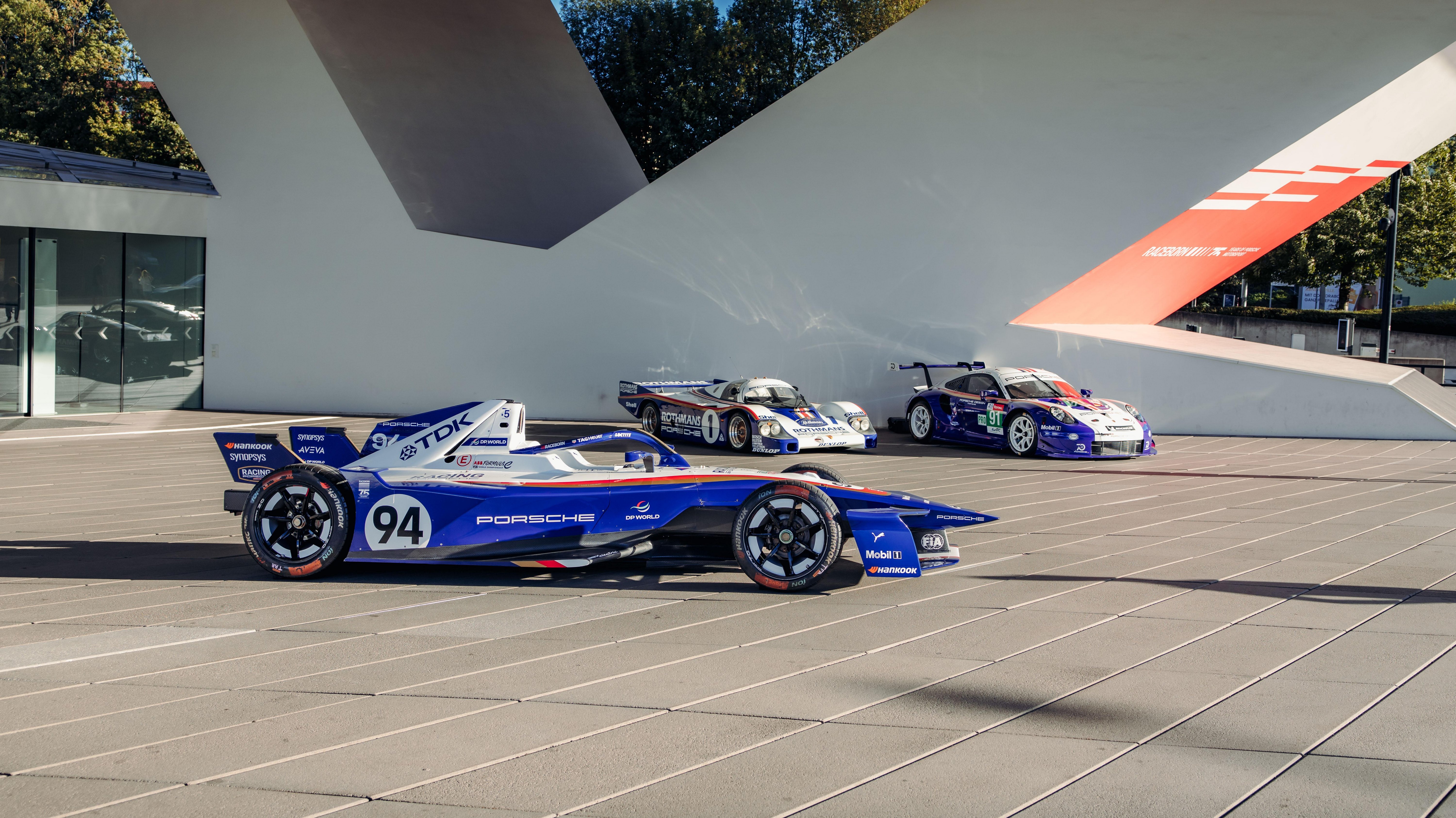 Formule E wereldkampioensauto van Porsche toegevoegd aan museumcollectie11