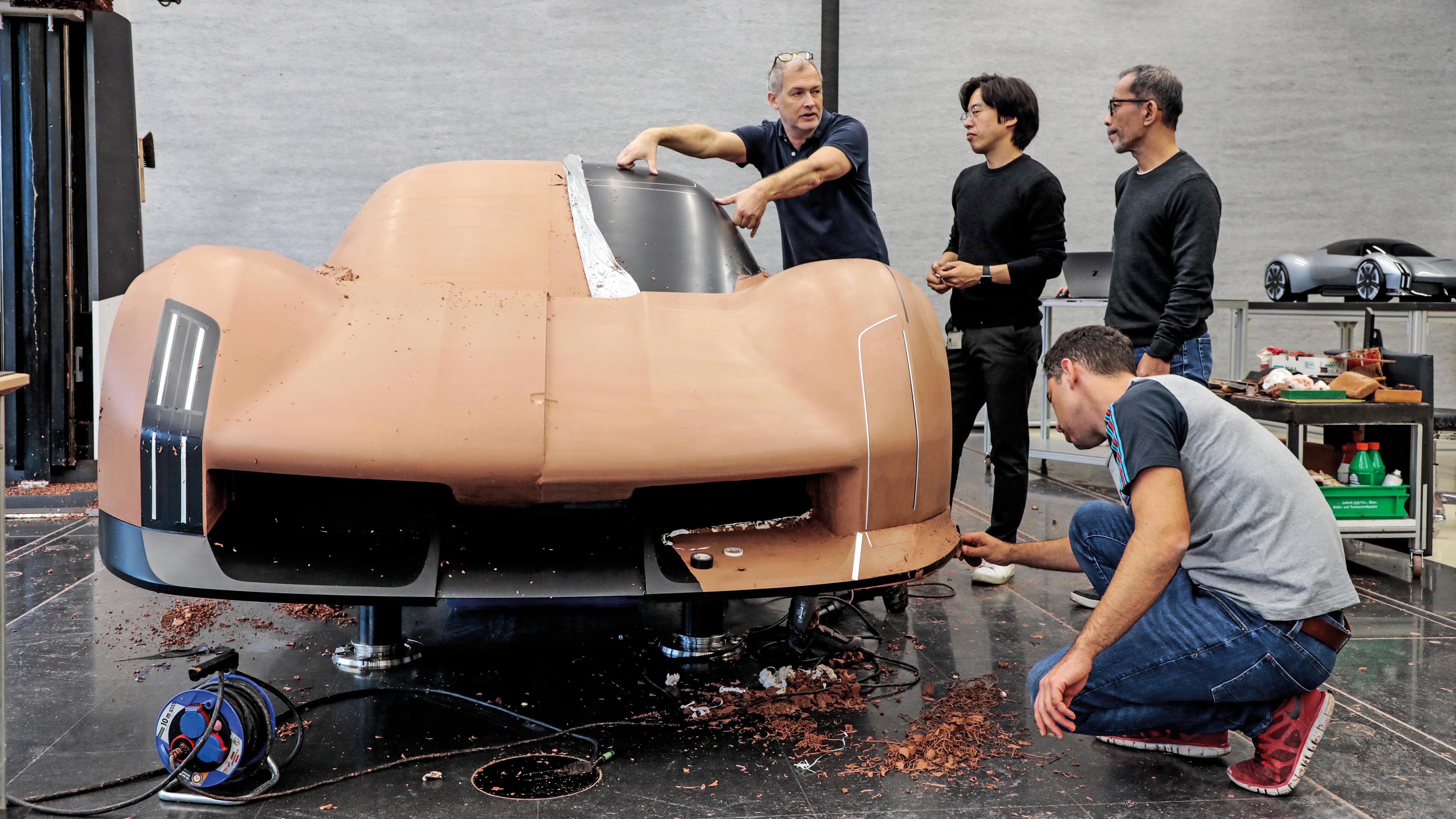 Header - Making of Porsche Mission X