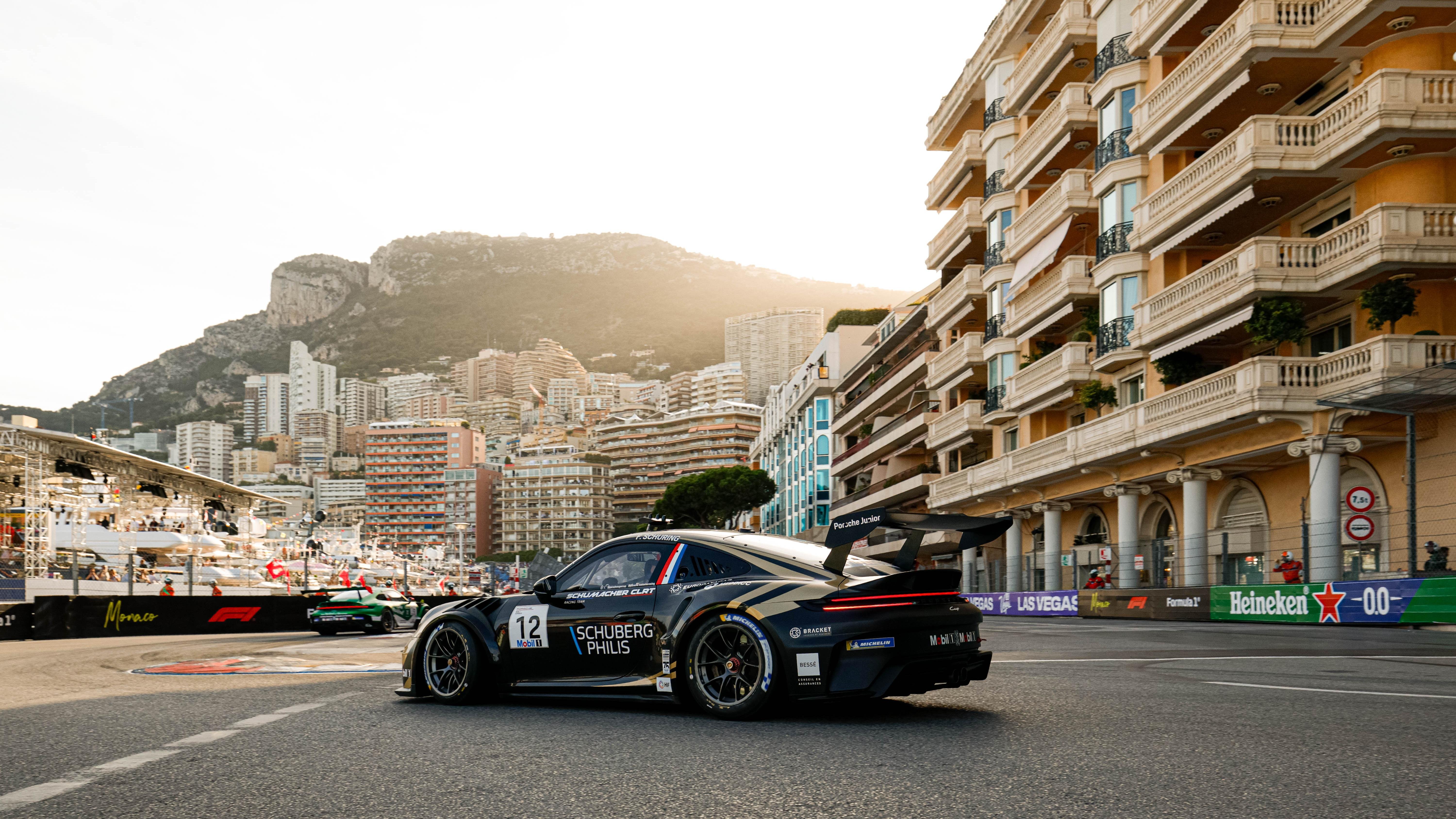 Theo Oeverhaus controleert seizoensstart Porsche Mobil 1 Supercup in Monaco7