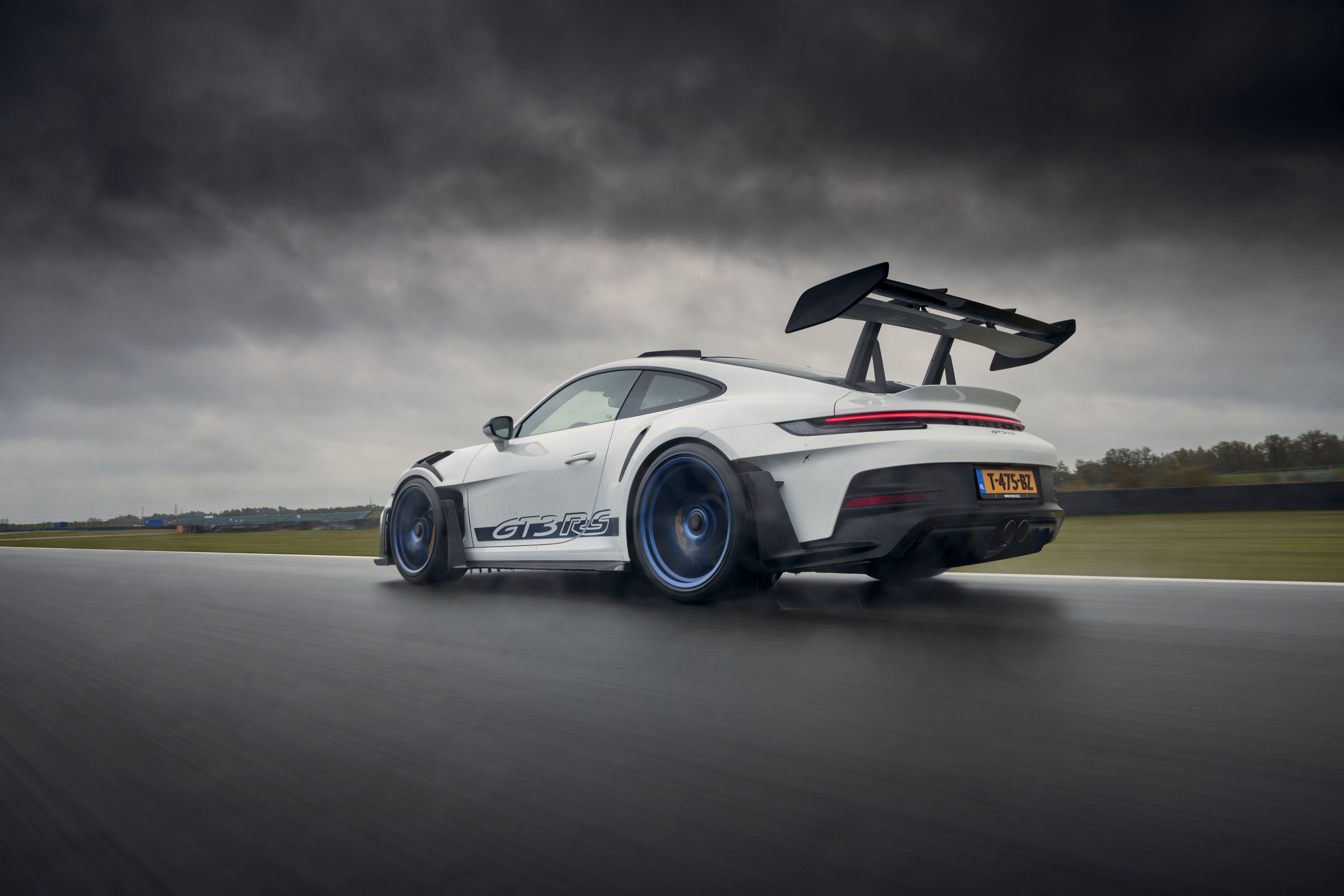 Autovisie Supertest 2023 - winnaar Porsche 911 GT3 RS - 2