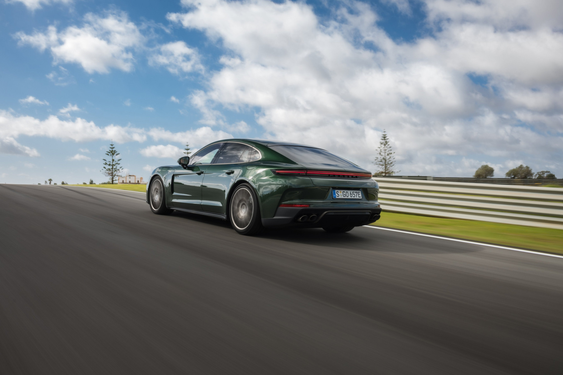 ‘De nieuwe Panamera is comfortabeler, maar dat doet geen afbreuk aan de ...