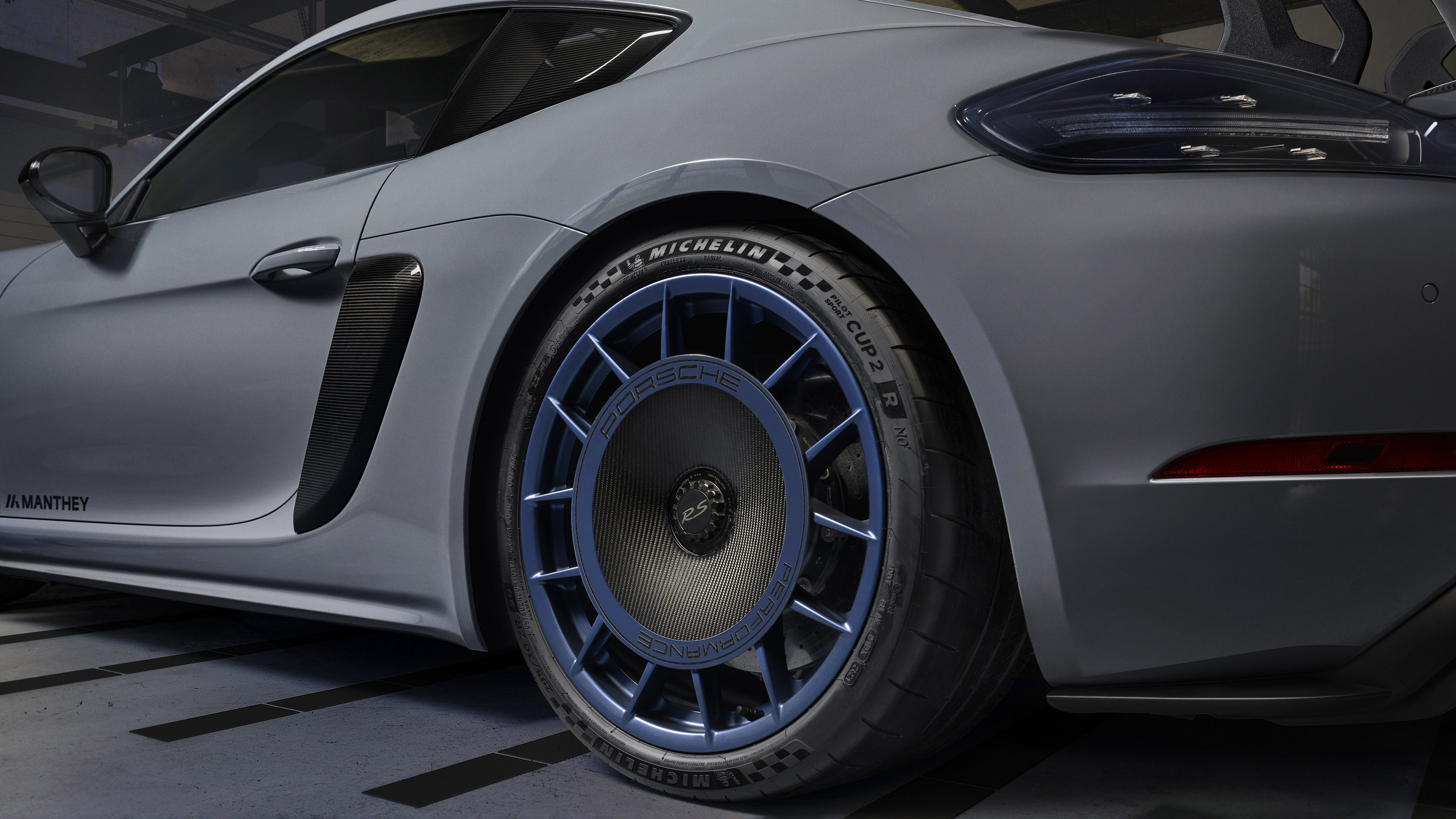 718 Cayman GT4 RS (10)