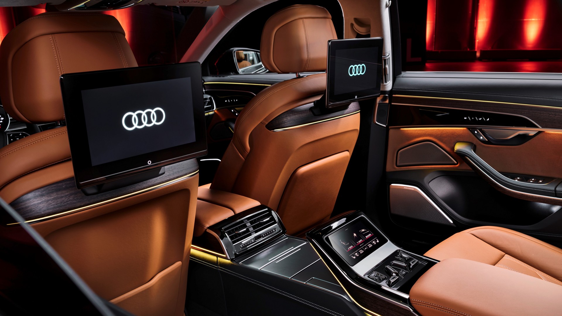 Premium comfortbeleving in de vernieuwde Audi A8