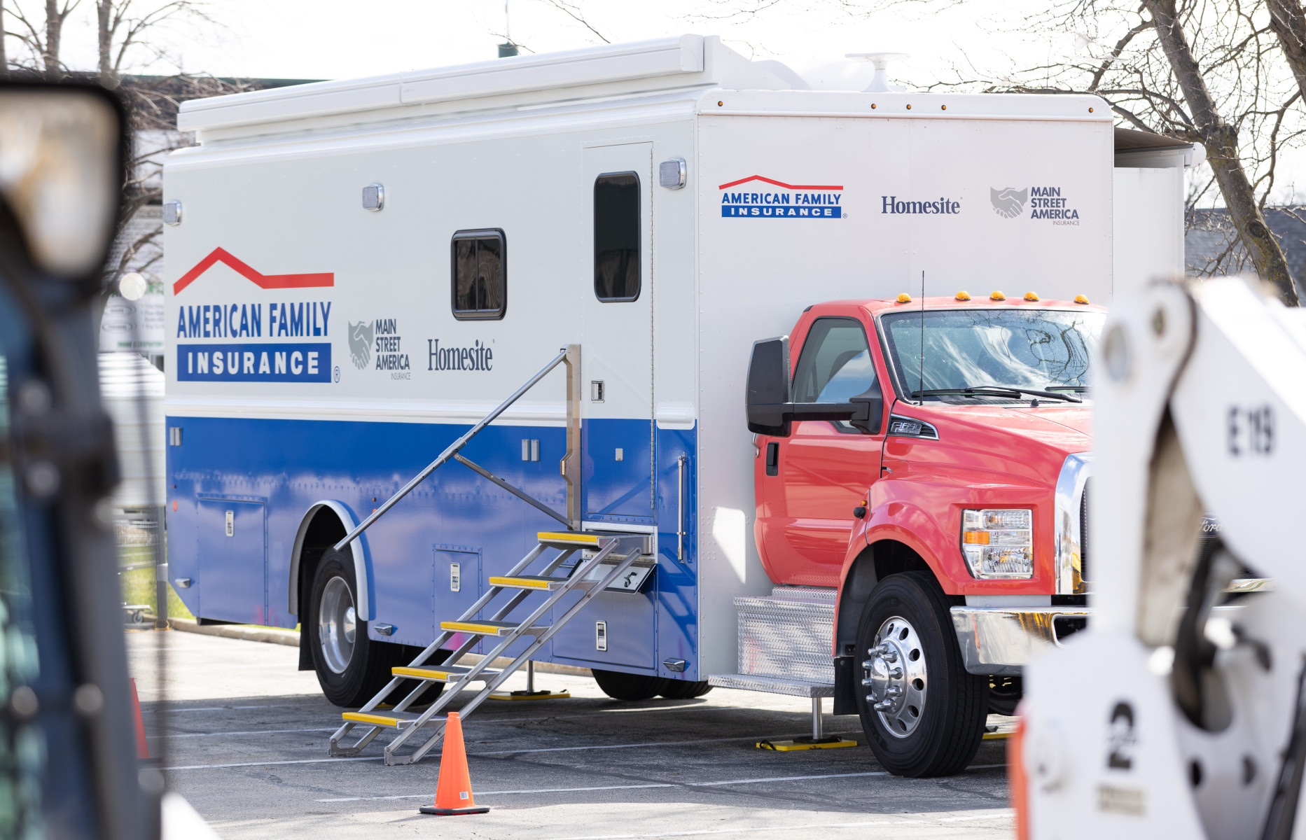 American Family Insurance mobilizes claims support for Illinois ...
