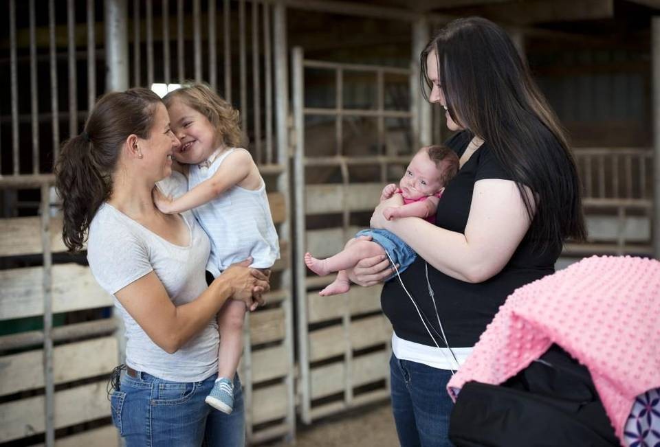 Two Kansas moms a friendship over the birth of micropreemie babies