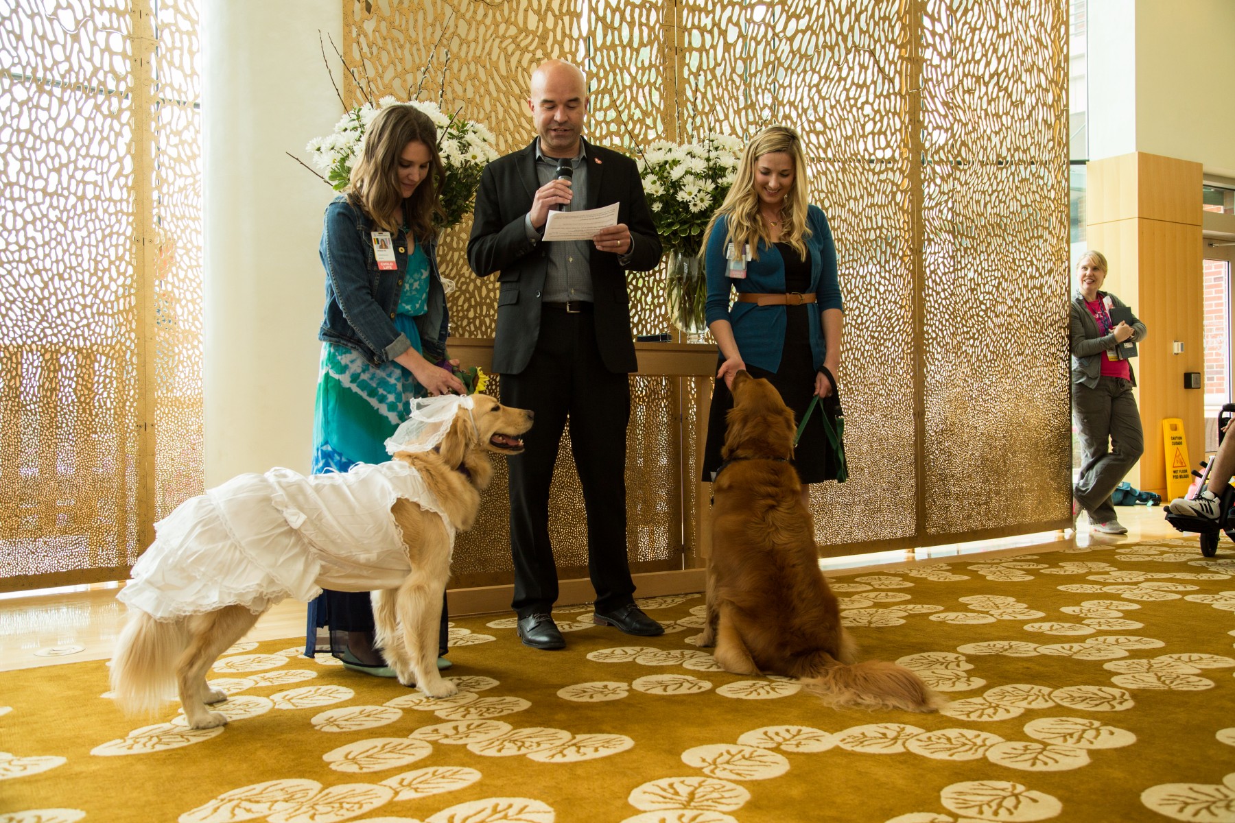 People Magazine Two KC Therapy Dogs Pledge ‘Puppy Love’ Forever in