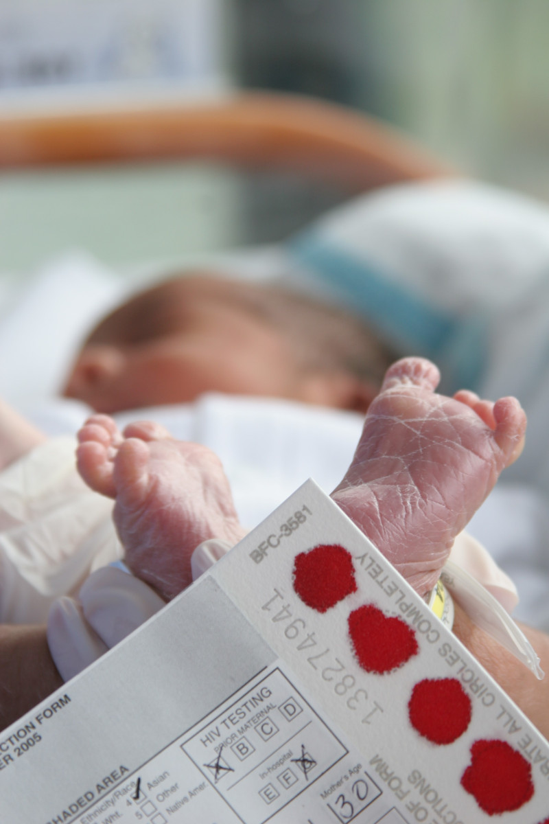 Mothers Exposure to Microbes Protect Their Newborn Babies Against Infection