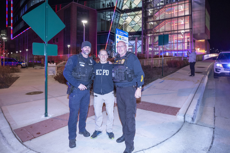 KCTV 5 First responders brighten kids' nights with Parade of Lights