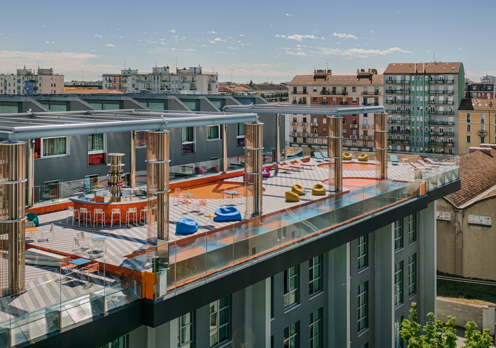nhow_Milano_Exterior_View_Terrace_Vertigo_Day