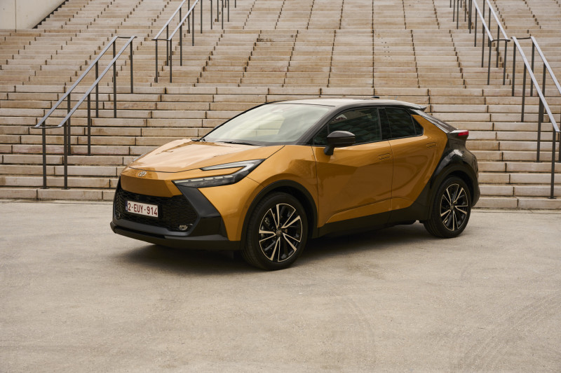 Smart technology for optimum EV range with the new Toyota C-HR Plug-in ...
