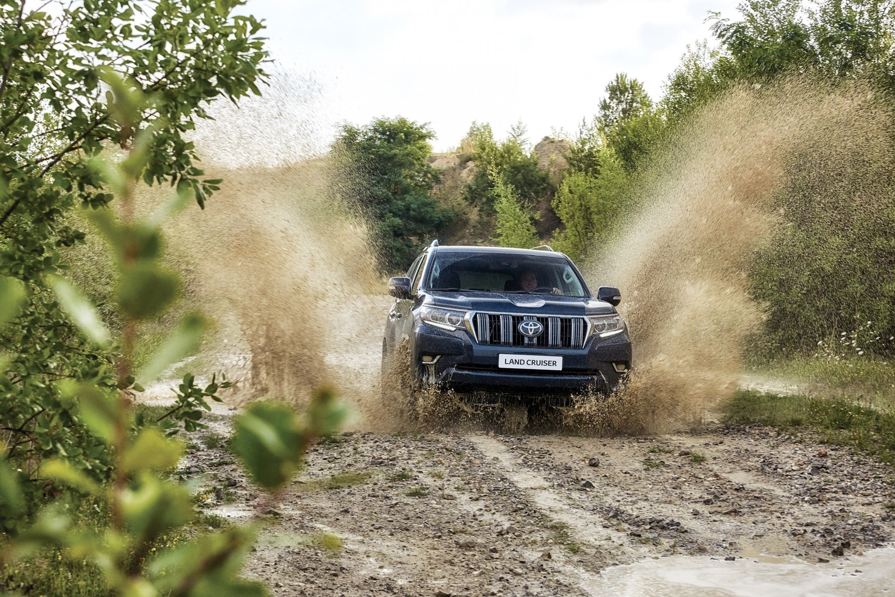 Toyota_LandCruiser_Dynamic_26