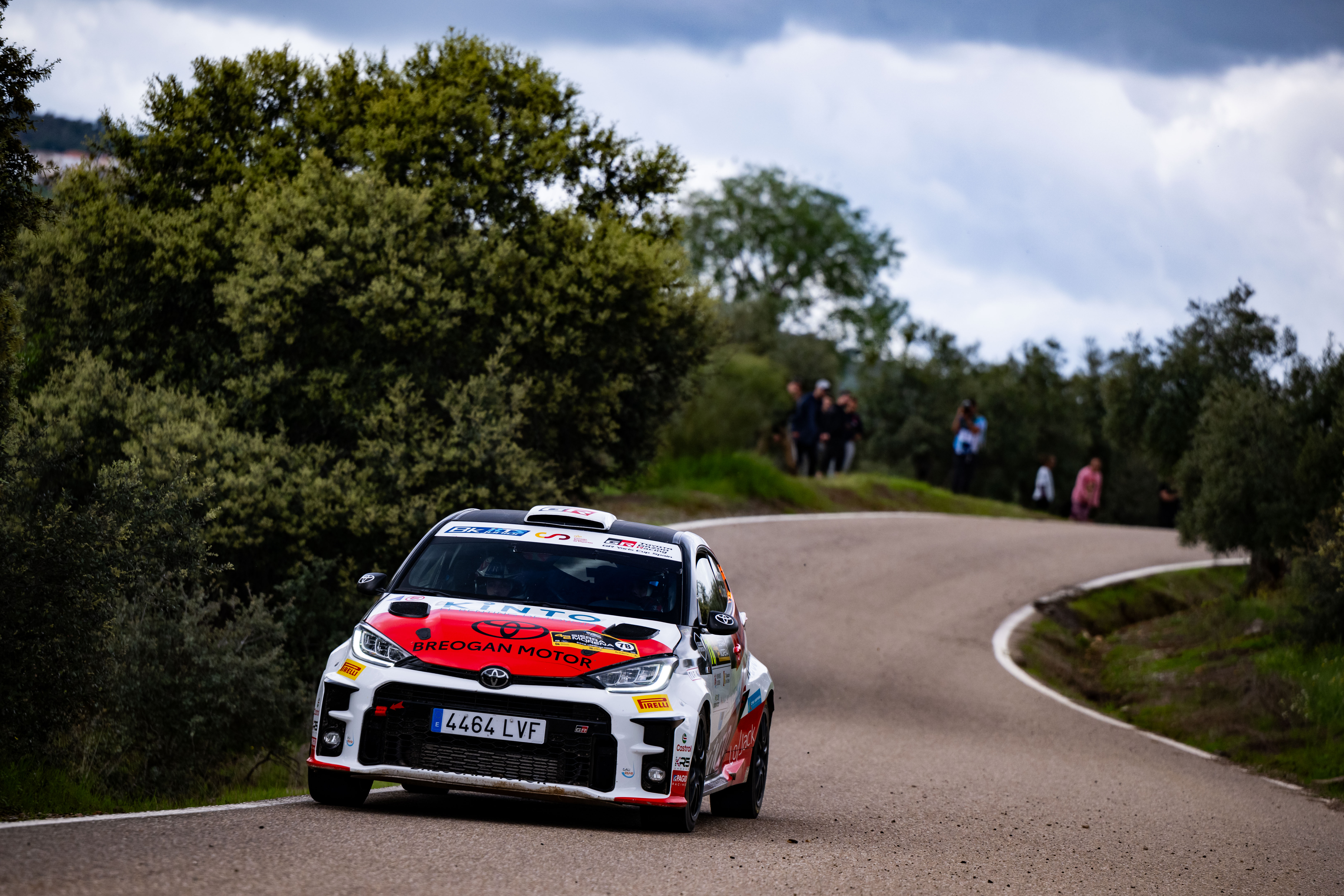 TOYOTA GAZOO Racing Spain: La GR Yaris Cup Spain alcanza al ecuador con ...