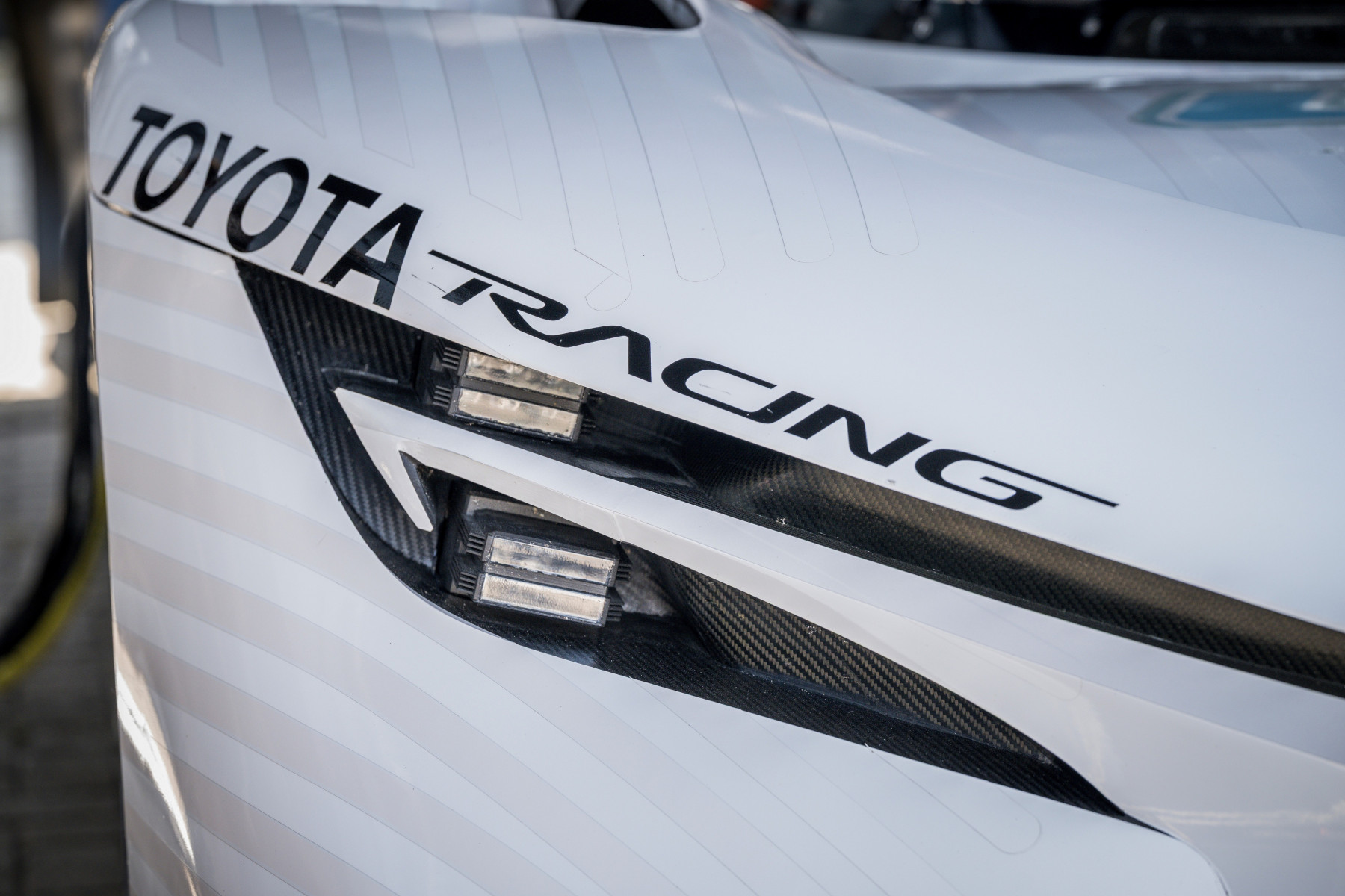 TR-LH2-Racing-Concept-2
