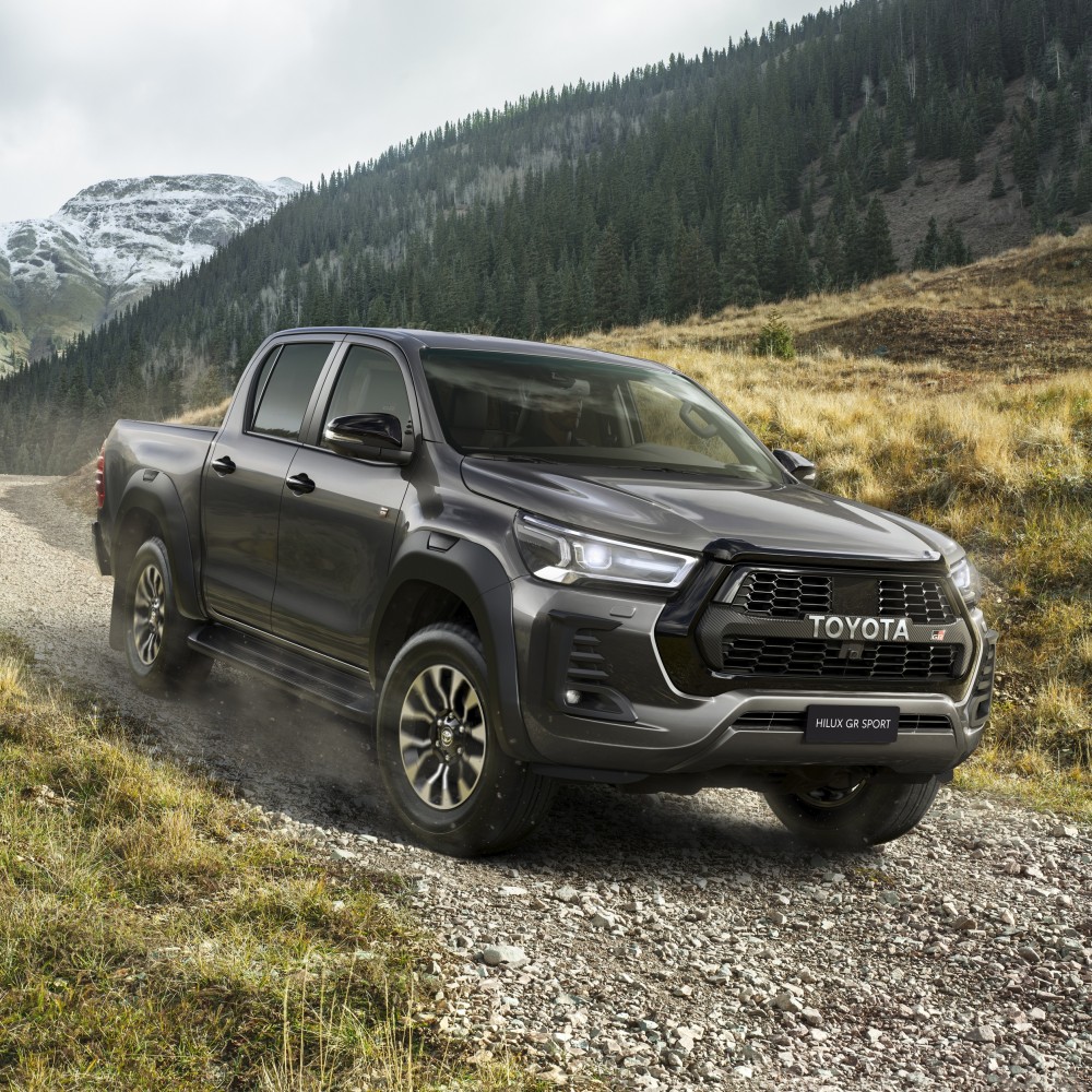 Toyota announces the new Hilux GR SPORT with rally-inspired