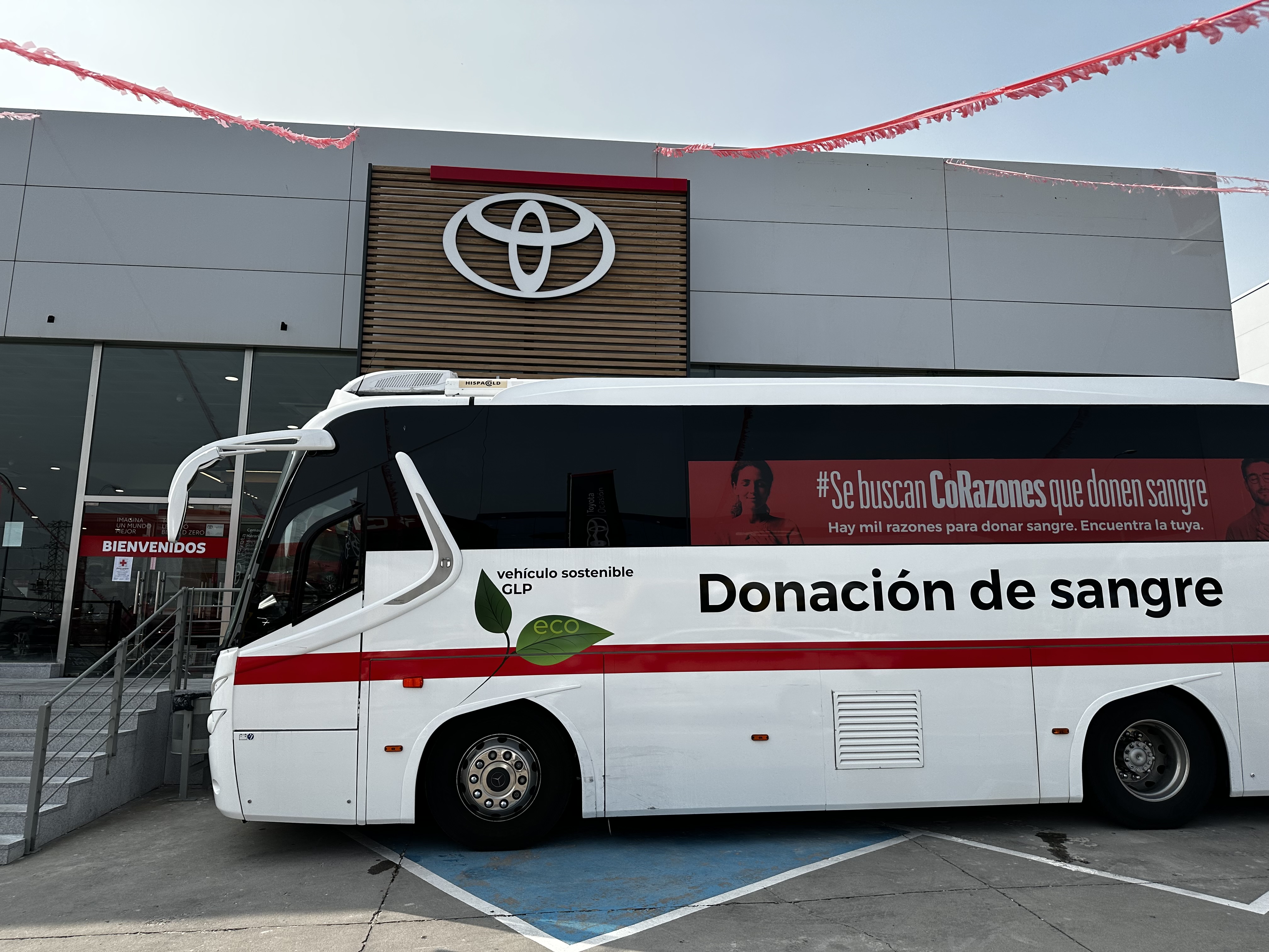 Toyota España ayuda a salvar hasta 550 vidas con su acción solidaria de ...