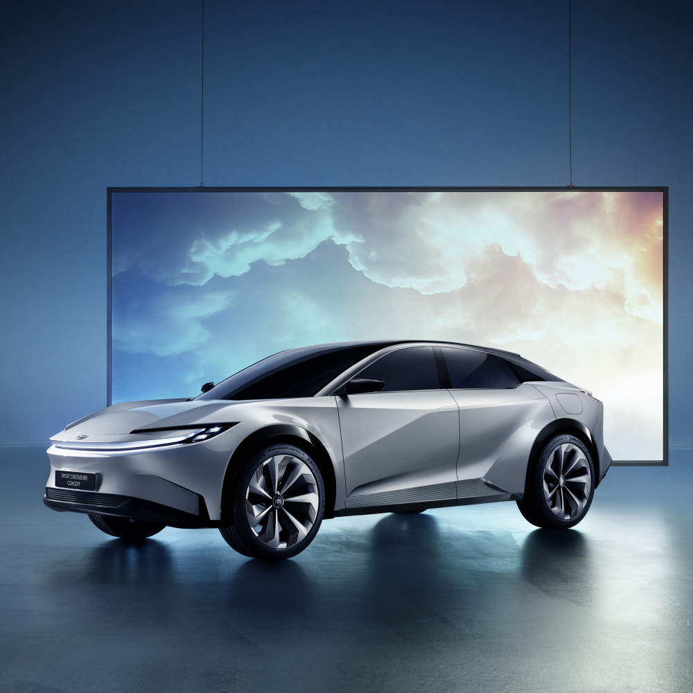 Toyota Sport Crossover Concept previews new battery electric model for ...