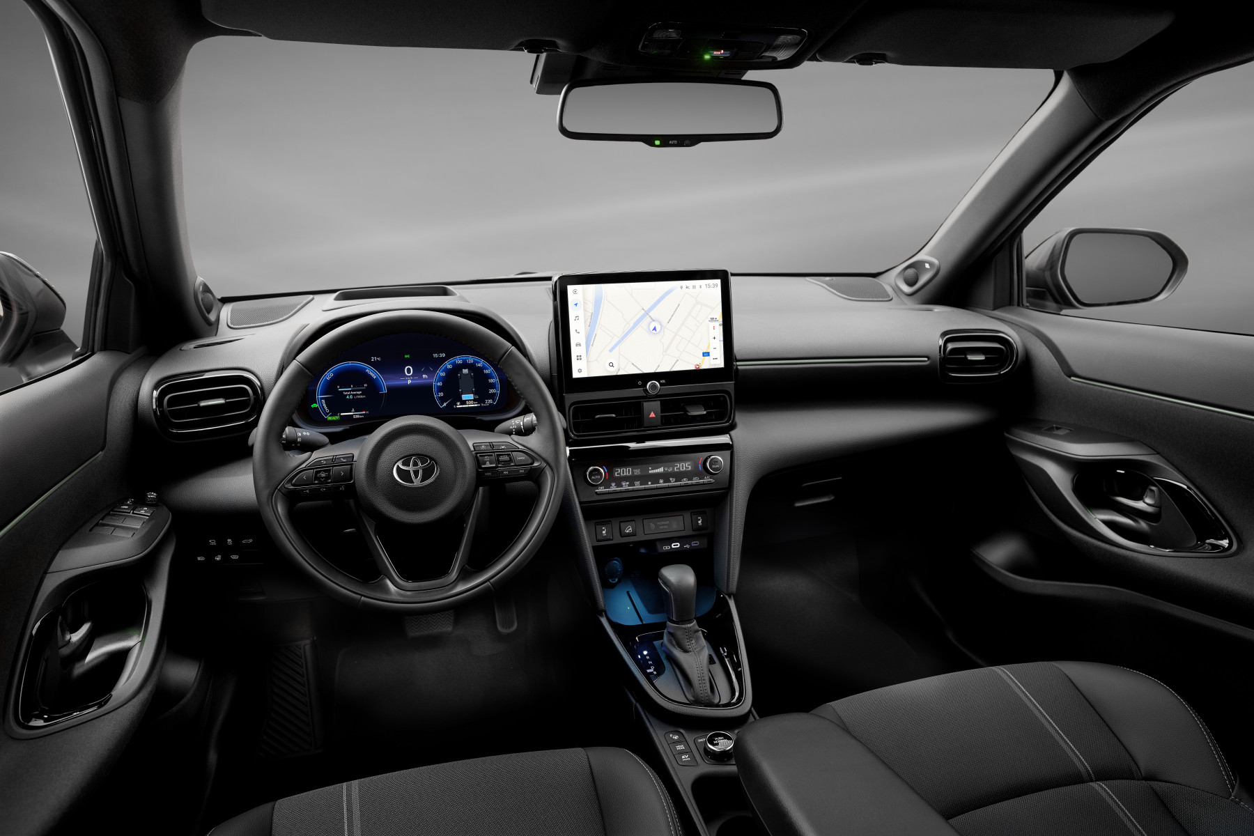 Toyota Yaris Cross new on Gruppo Novauto, official Toyota dealership:  offers, promotions, and car configurator.