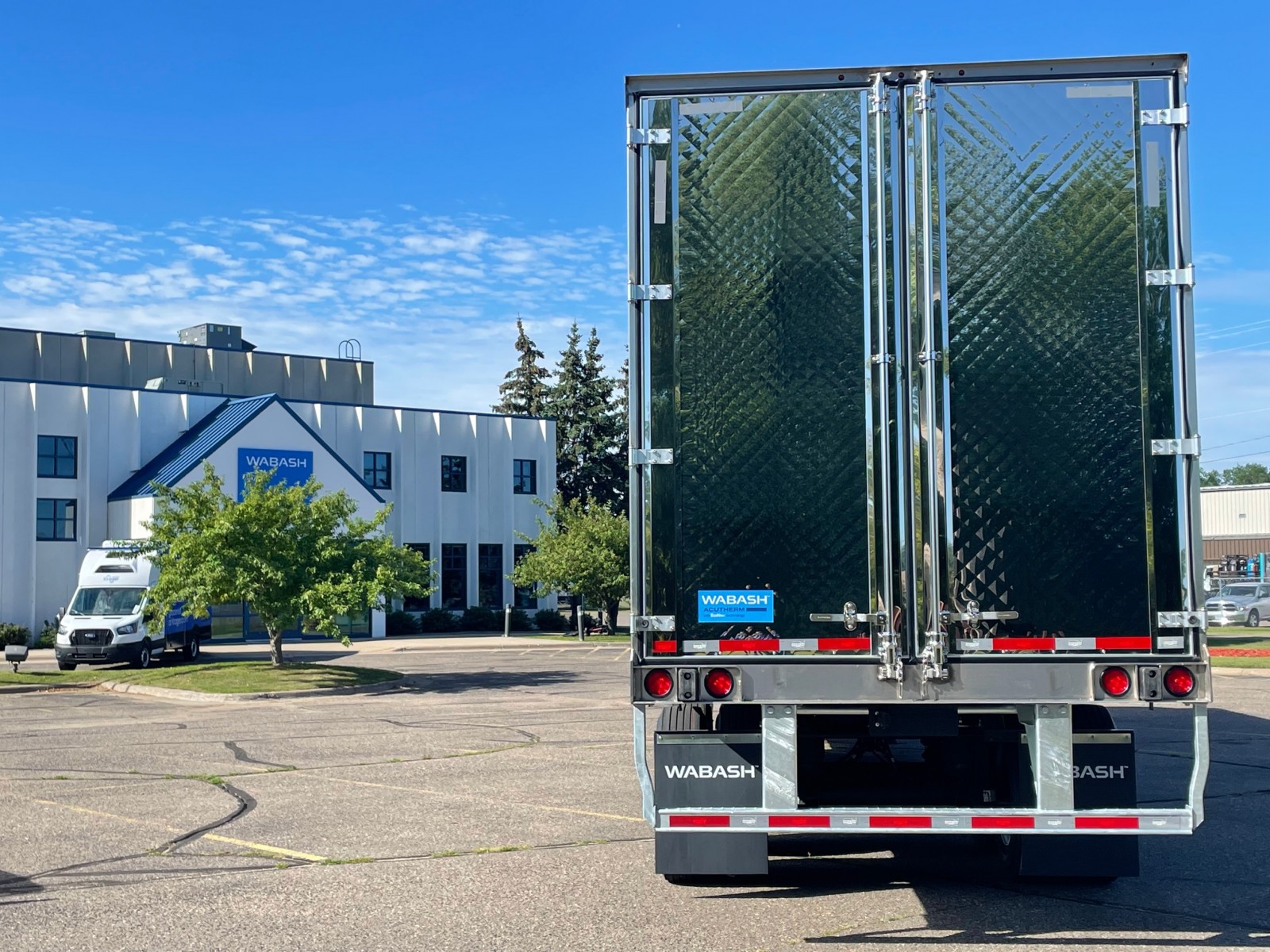 Refrigerated trailer with EcoNex Technology