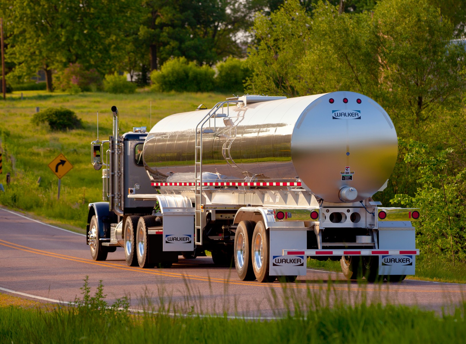 Walker Sanitary Tank Trailer