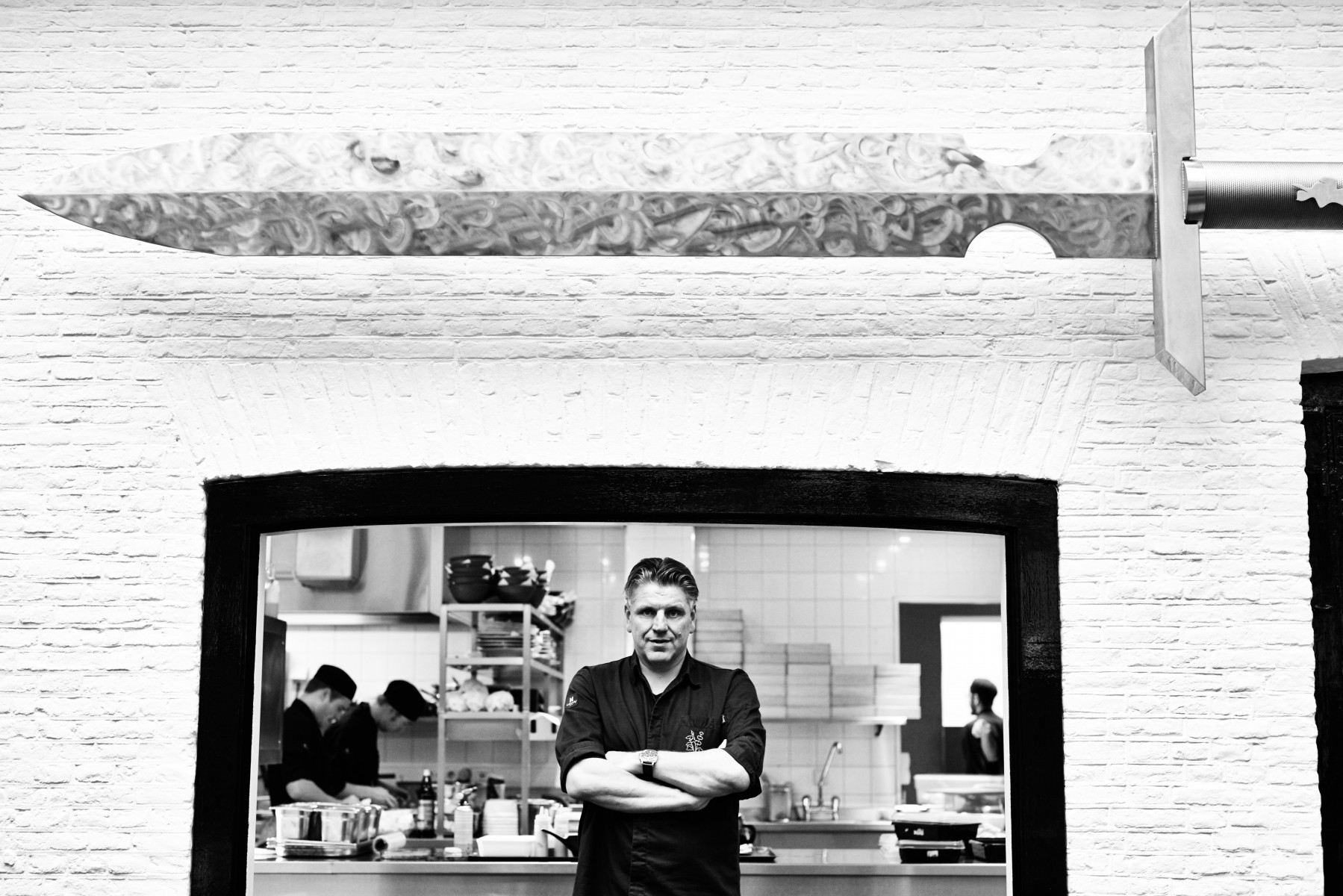 KLM renews cooperation with Dutch top chef Jonnie Boer