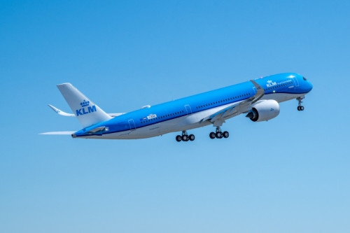 KLM'nin ilk Airbus A350'si test uçuşlarını tamamladı