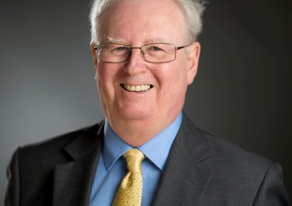 Chair dons his walking boots to trek from Oxford to Banbury for charity