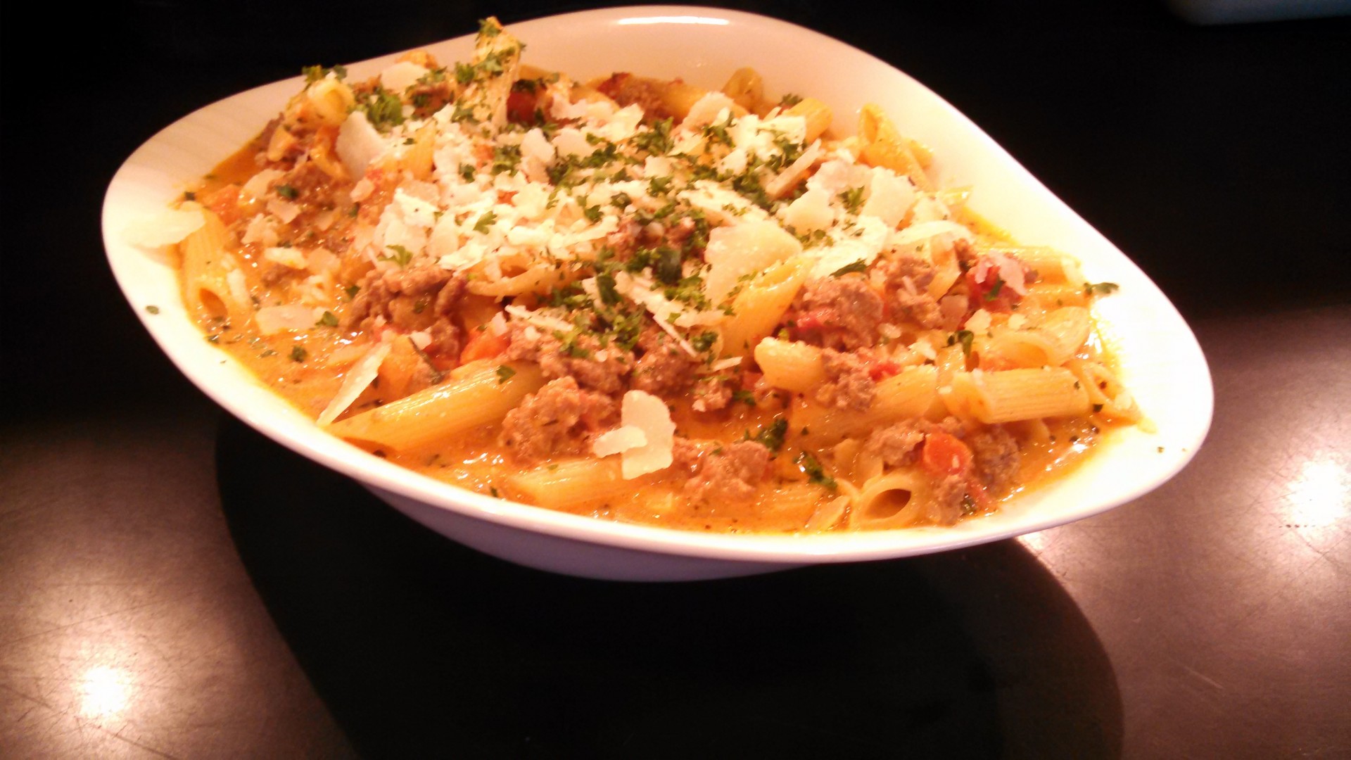 Recipes from Hershey Lodge Hershey Grill Sweet Italian Sausage Bolognese