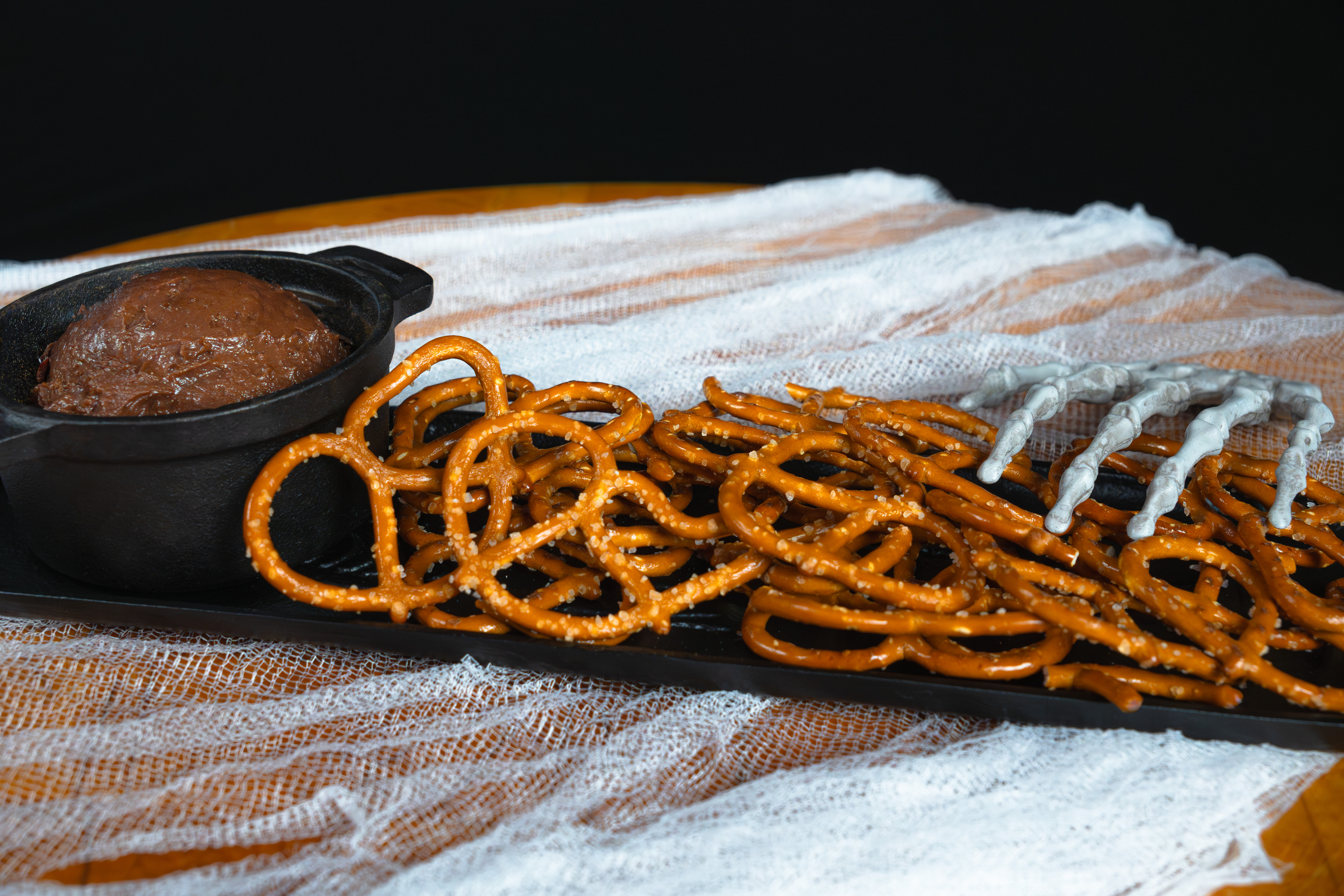 Dreadfully Delicious 2025 Hersheypark Halloween and Dark Nights Foodie Guide