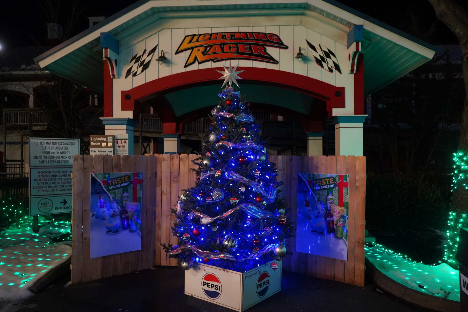 TREEville Trail Guide at Hersheypark Christmas Candylane