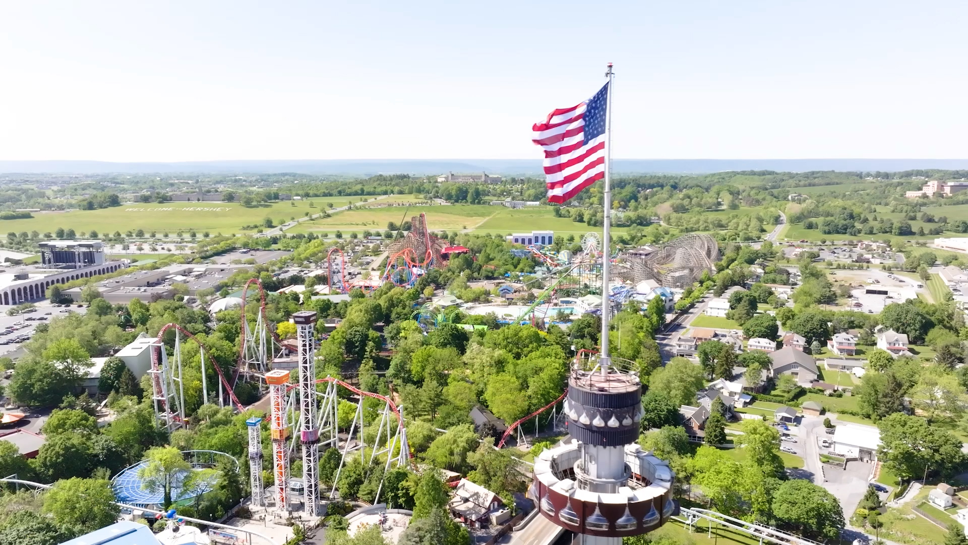 Hersheypark Celebrates 50 Years of Kissing Tower in 2025
