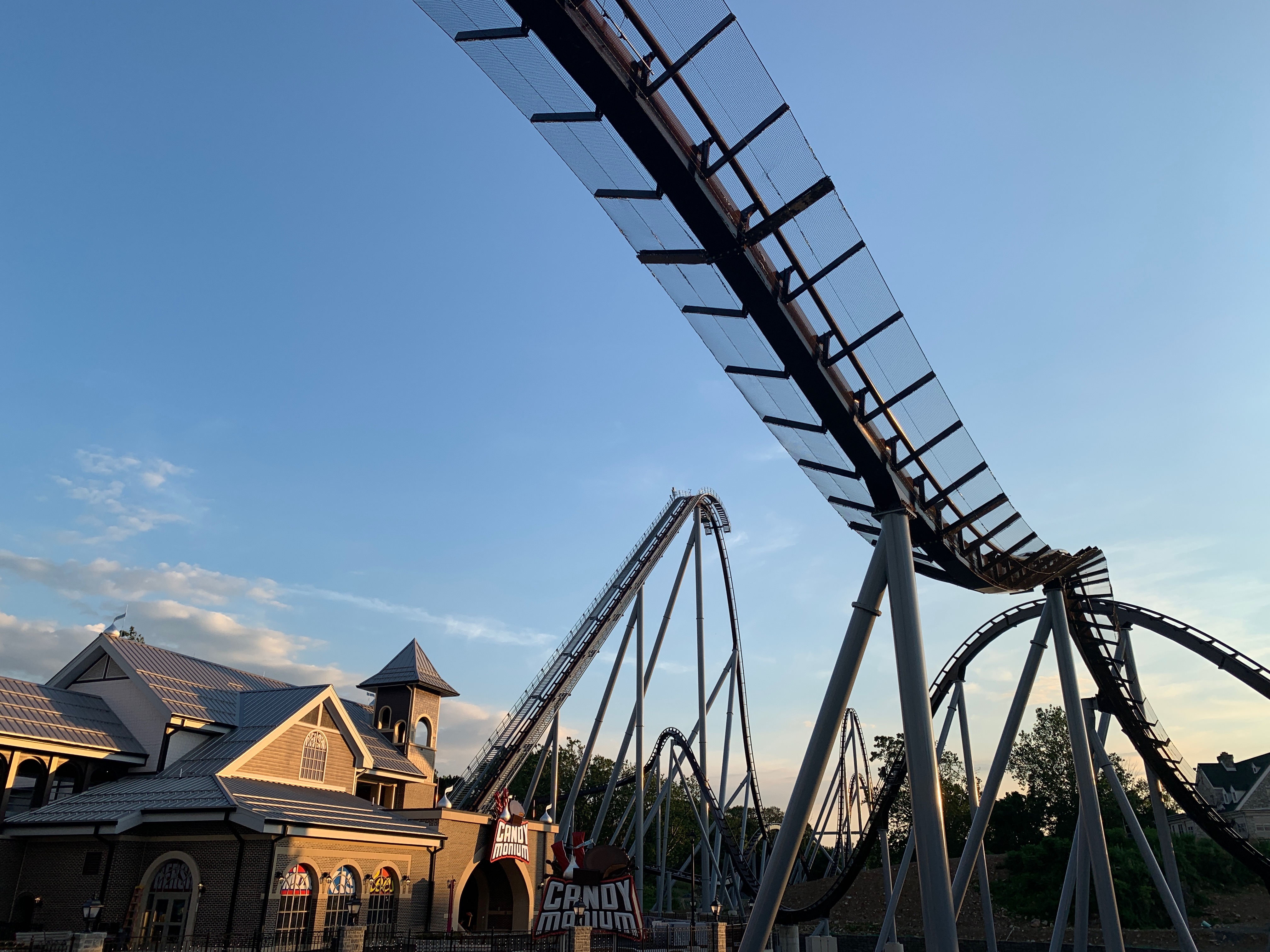 Candymonium Hypercoaster Debuts as Hersheypark Opens for Summer