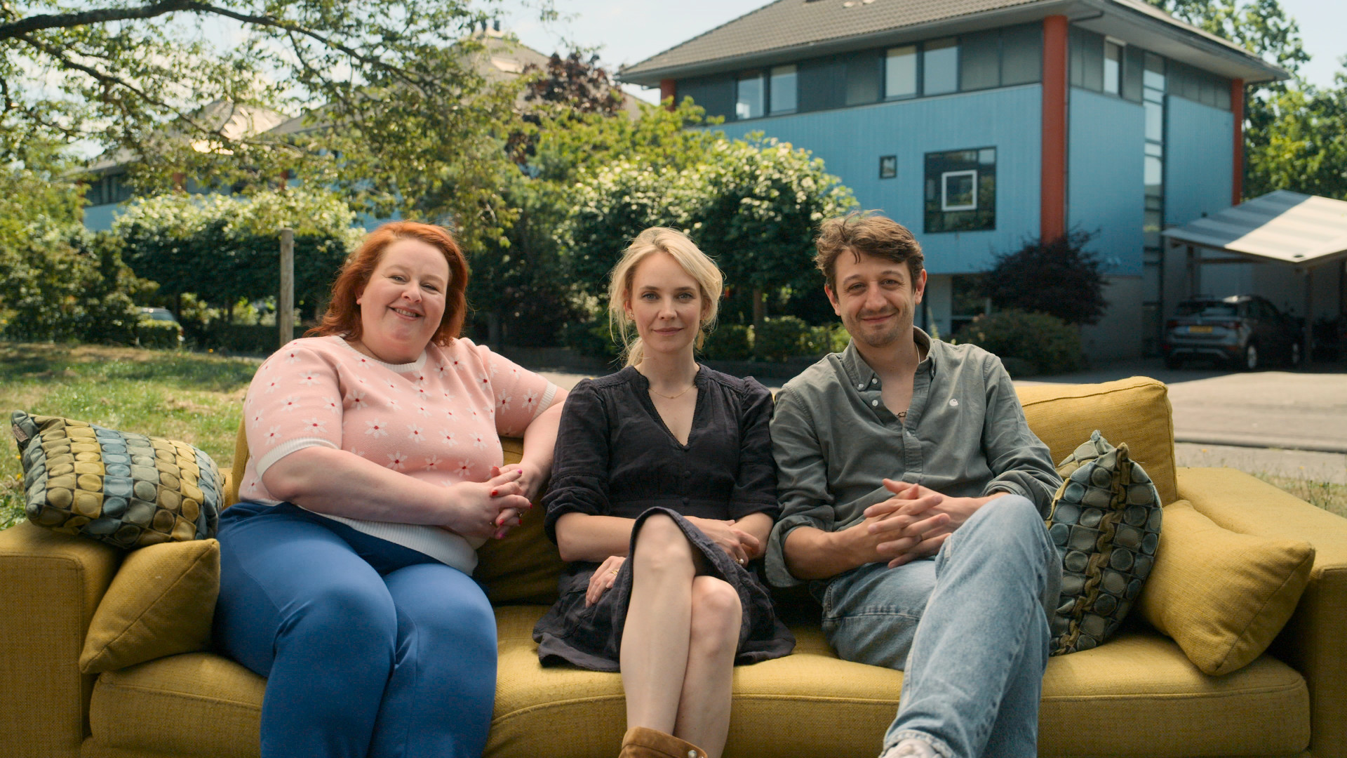 CAST EN MAKERS ‘OOGAPPELS’ BLIKKEN TERUG IN AFSCHEIDSSPECIAL ‘OOGAPPELTJE VOOR DE DORST’