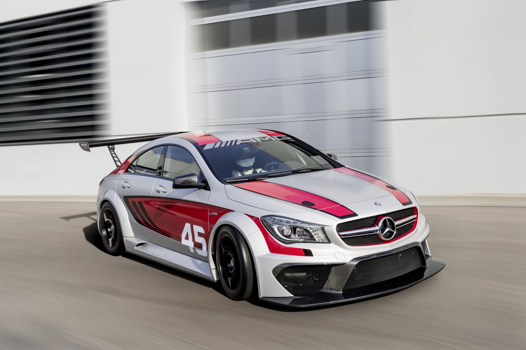 De Nieuwe Cla 45 Amg Racing Series De Nieuwe Cla 45 Amg Racing Series