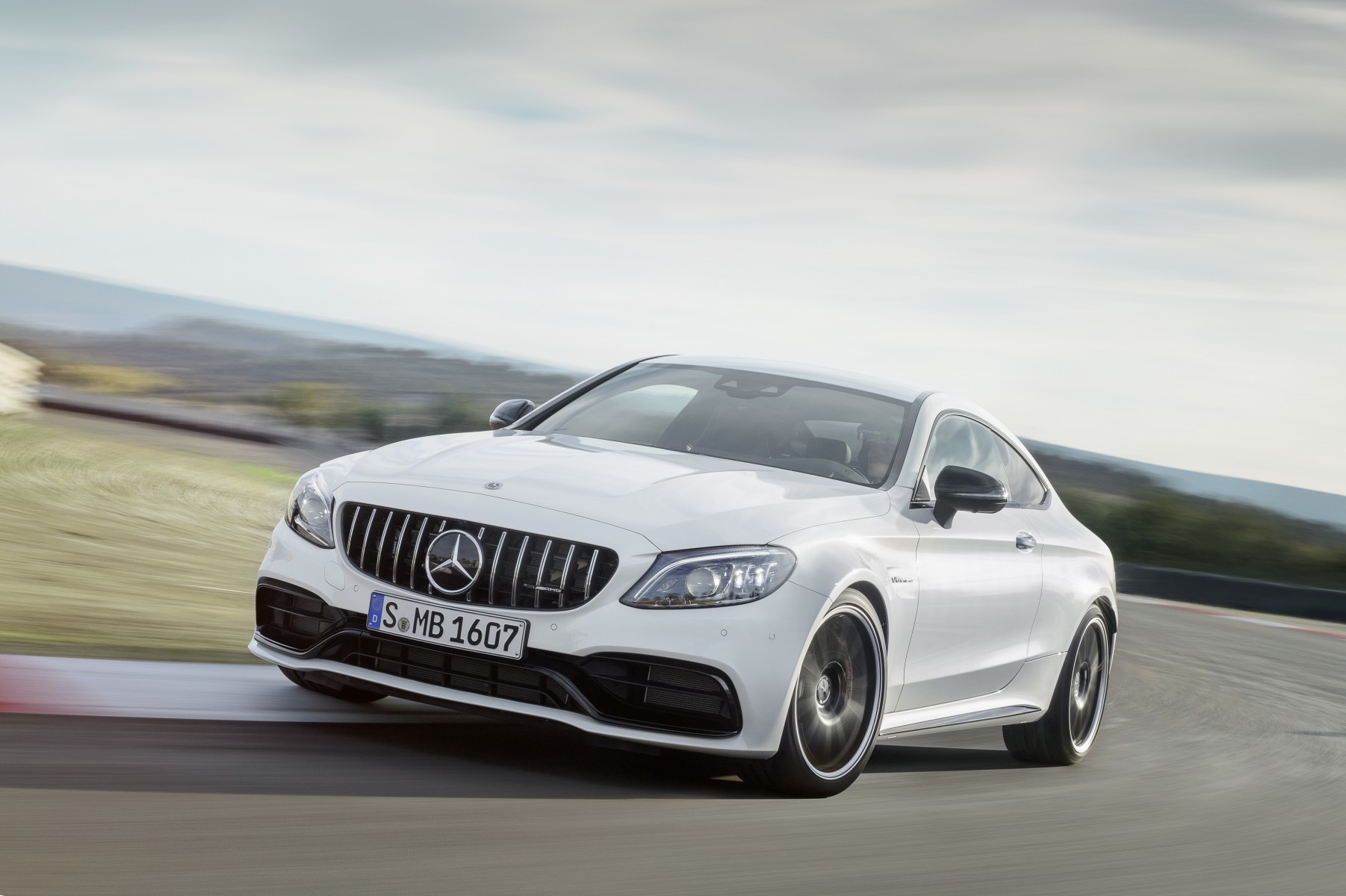 De Nieuwe Mercedes Amg C 63 Modellen Meer Individualiteit Voor De Krachtigste C Klasse De Nieuwe Mercedes Amg C 63 Modellen Meer Individualiteit Voor De Krachtigste C Klasse