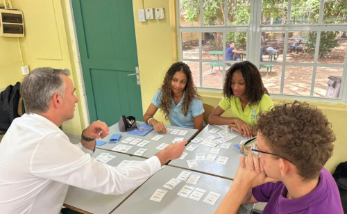 Hogescholen helpen 2.500 Caribische leerlingen bij studiekeuze