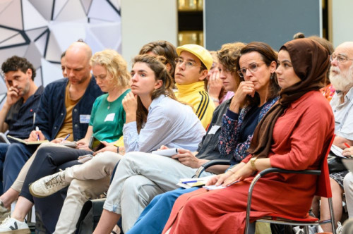 Rechtvaardigheid als dagelijkse missie: de cruciale rol van studenten in het sociaal werk