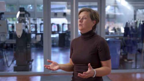 Inholland onderzoekt: Revalideren voor ouderen met behulp van zorgrobots