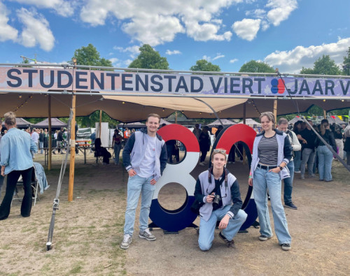 Studenten stelen de show op Bevrijdingsfestival