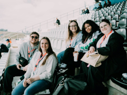 Creative Business tussen de racewagens