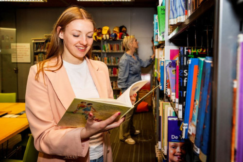 Meer leesplezier door nieuwe bibliotheek bij Inholland pabo