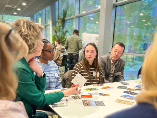 Hoe steken we de vlam aan bij jongeren?
