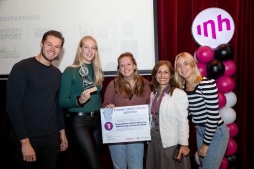 Teddyberen voorkomen winkeldiefstallen in Rotterdam