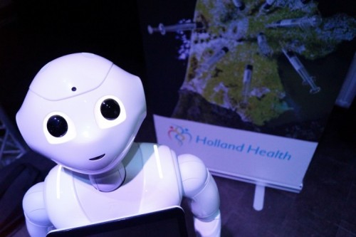 eHealth Café: lector Robotica ziet hightech toekomst voor zorg
