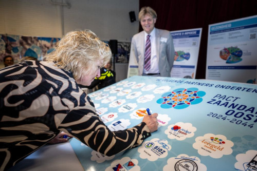Hogeschool Inholland versterkt samenwerking binnen Pact Zaandam-Oost