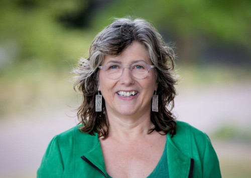 Joke Hermes benoemd tot bijzonder hoogleraar Geschiedenis van de Nederlandse radio en televisie