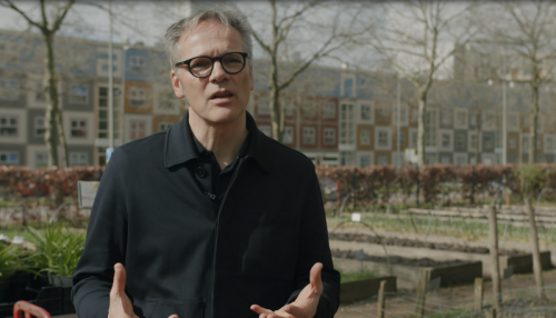 'We moeten af van egocentrisme'