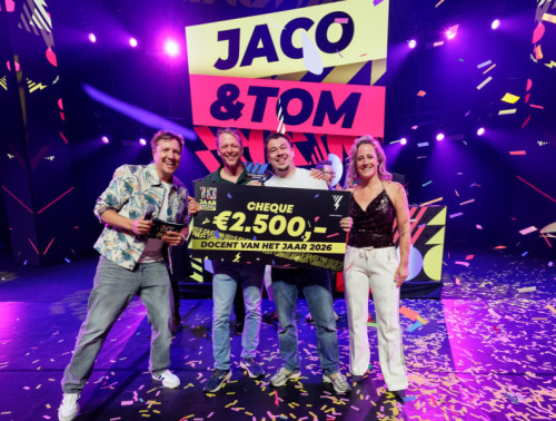 Alumnus Tom Roozen wint titel Impact-docent van het Jaar 2026