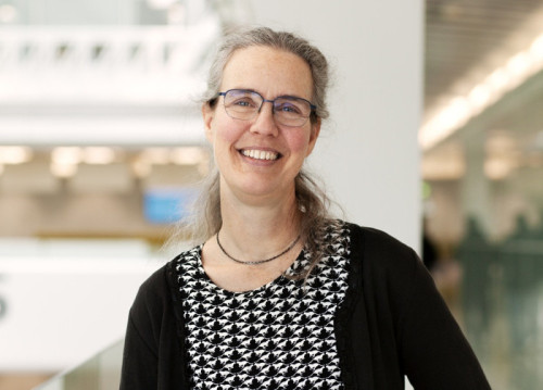 Hoe kunnen jongvolwassenen hun mond gezond houden?