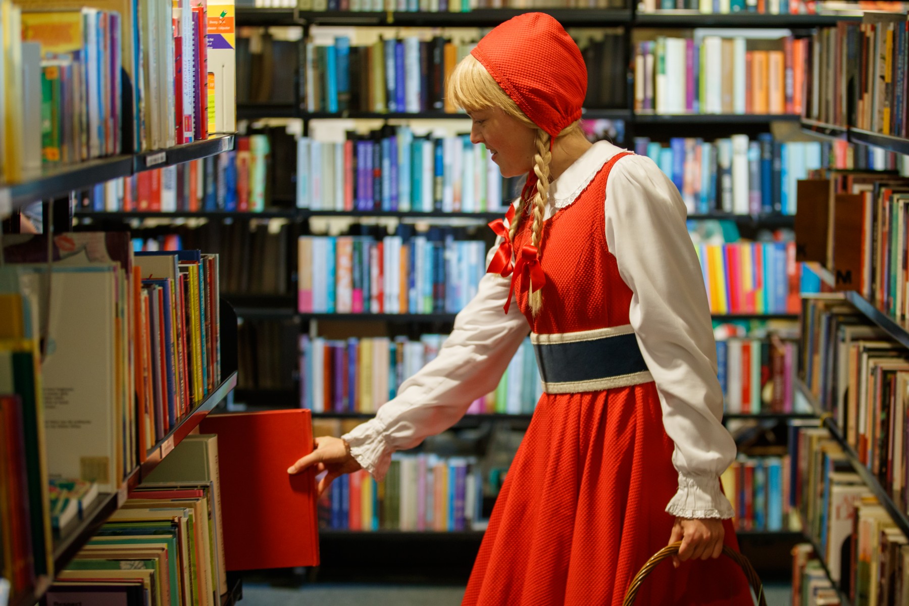 Efteling doneert boeken aan Books 4 Life