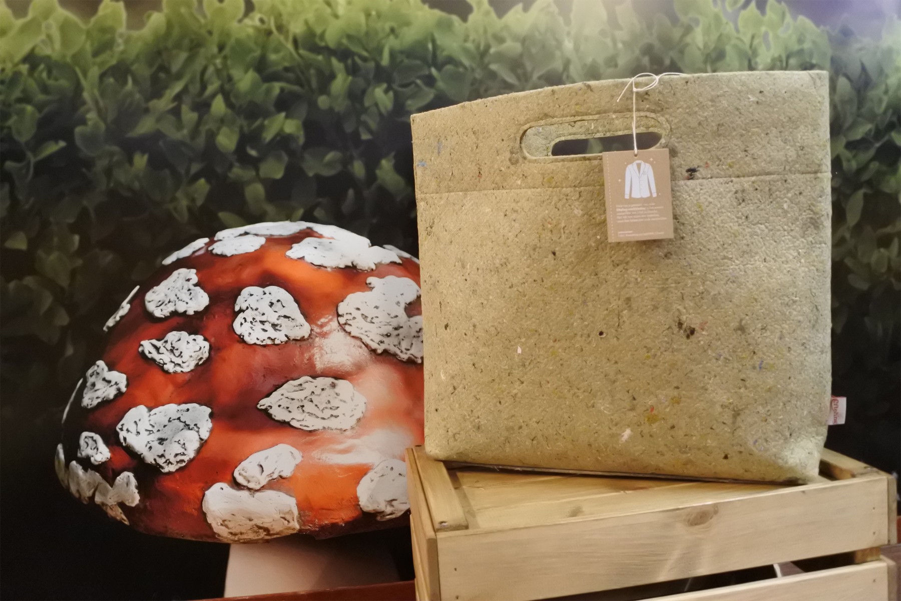 Efteling - Vilttas okergeel